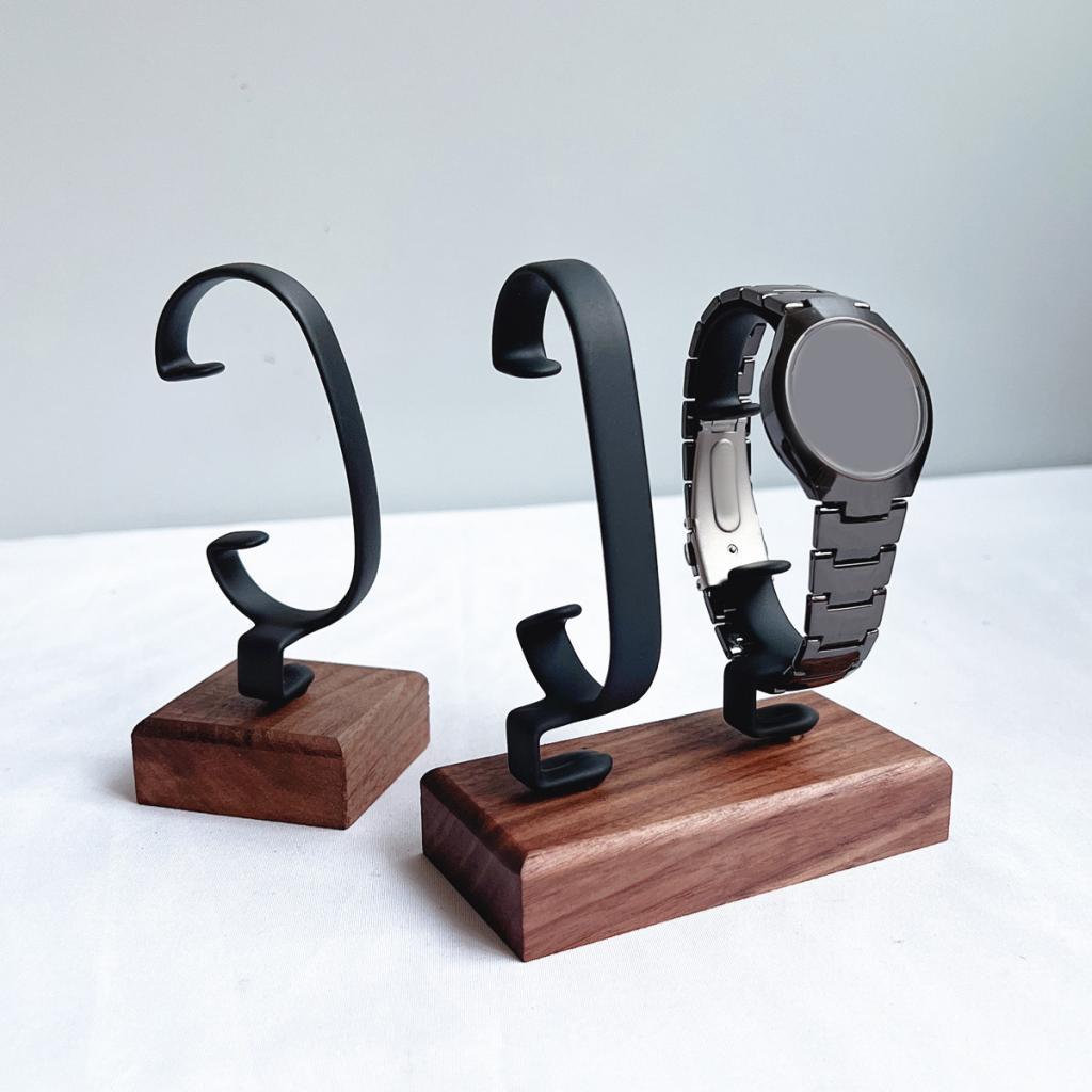 C型時計ディスプレイスタンドショップ用時計スタンドスタイリッ - Jewelry Watches For Sale のレビューと価格