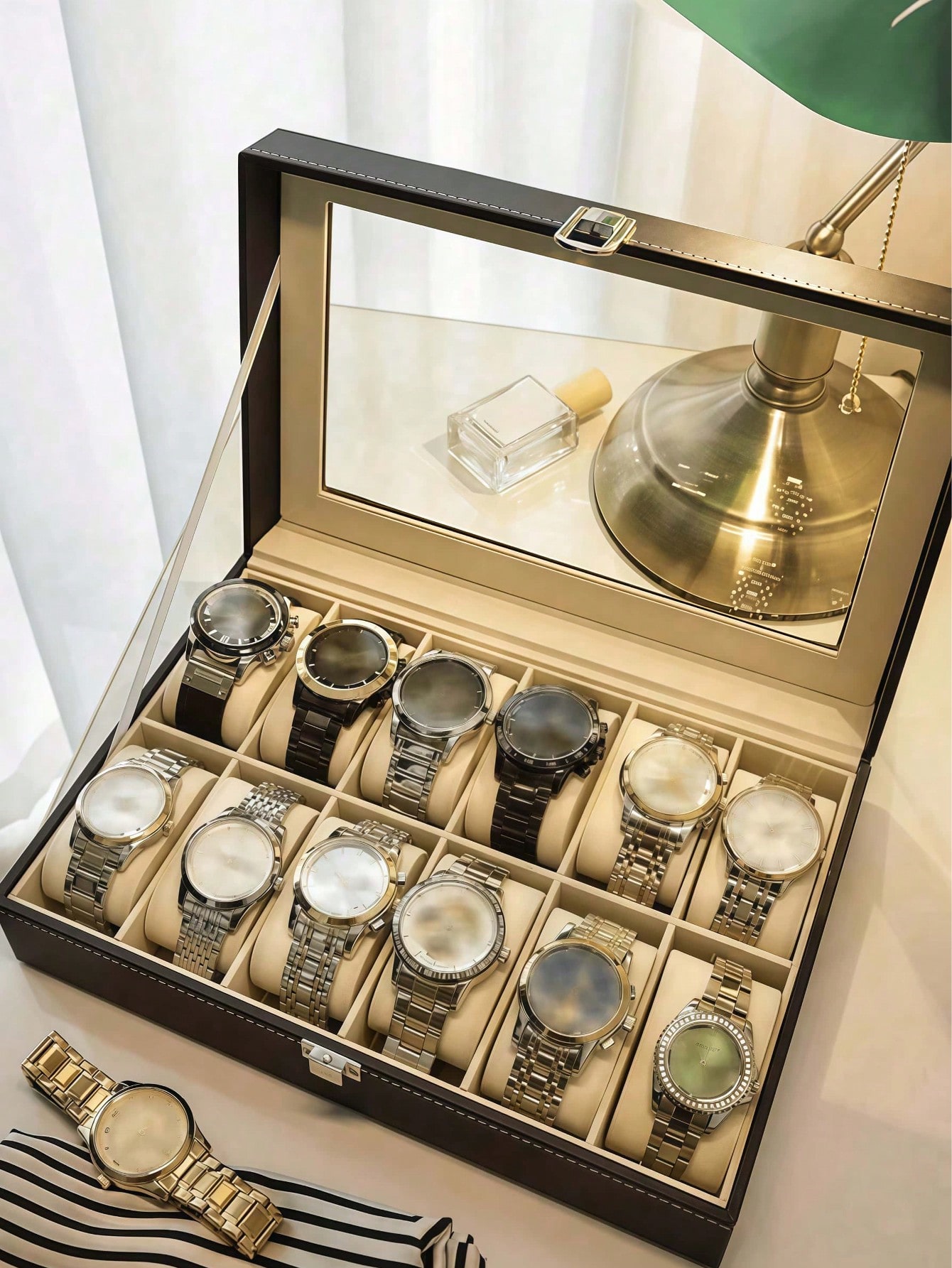 ロック付きレザー時計ボックス、大容量時計ディスプレイケース、 - Jewelry Watches For Men のレビューと価格