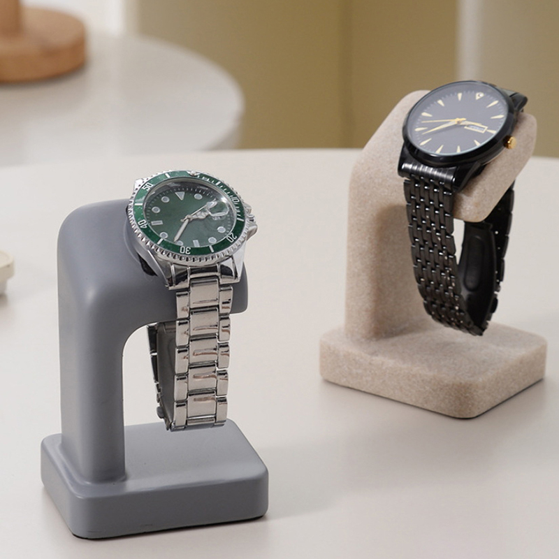 1 個の時計ホルダージュエリーディスプレイラック樹脂素材滑ら - High Jewelry Watches のレビューと価格
